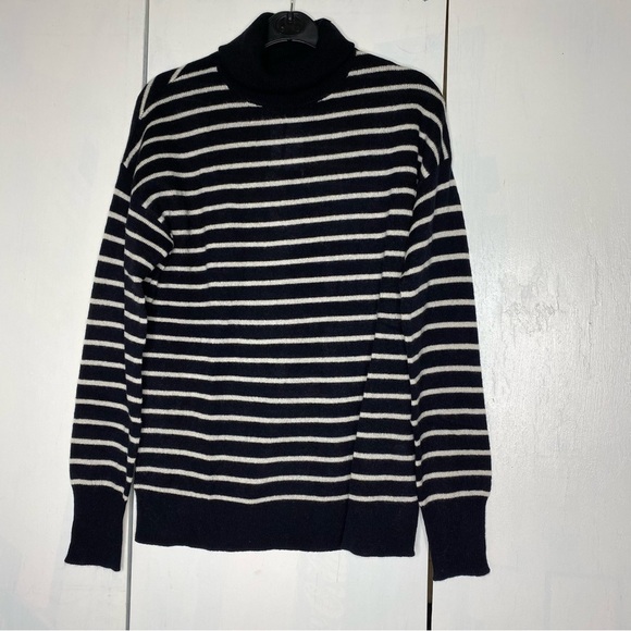 Halaogen Cashmere turtleneck pullover sweater size XS New with tag - Picture 8 of 9